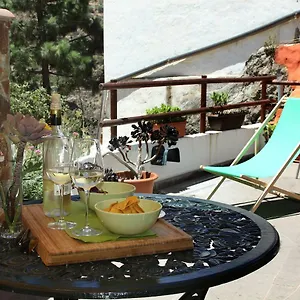https://casa-cueva-villa-alta.in-canary-islands.com
